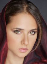Nelly Karim #1590861 picture (Portrait Medium)