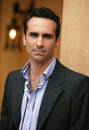 Nestor Carbonell