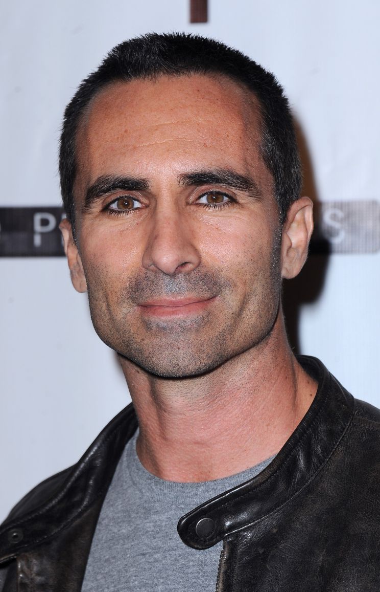 Nestor Carbonell