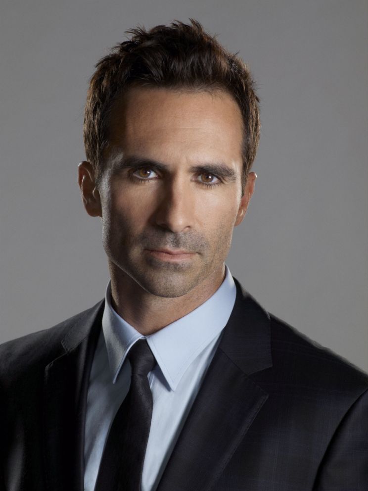 Nestor Carbonell