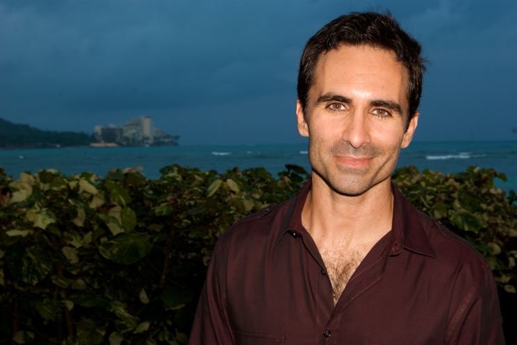 Nestor Carbonell