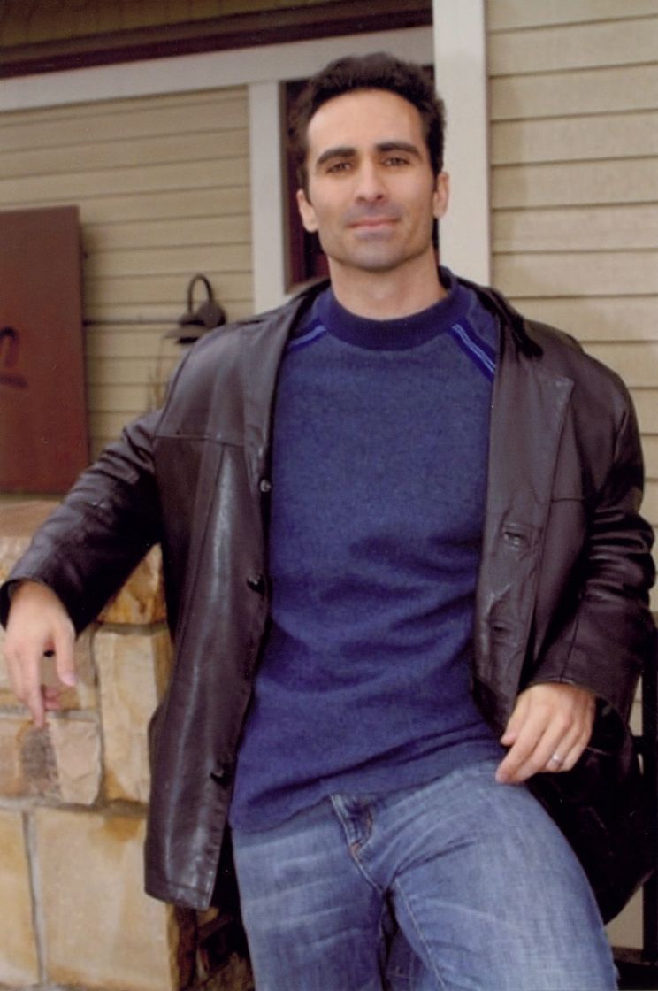 Nestor Carbonell