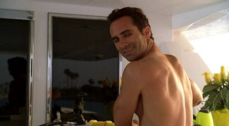 Nestor Carbonell