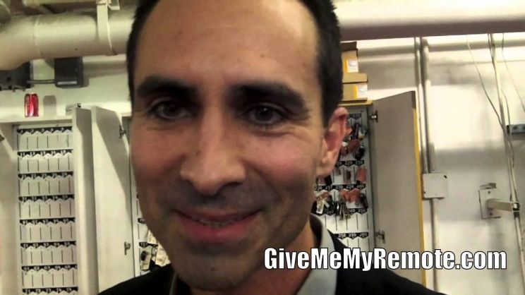 Nestor Carbonell