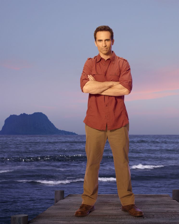 Nestor Carbonell