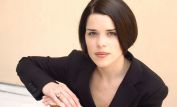 Neve Campbell