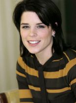 Neve Campbell