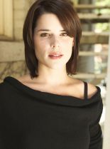 Neve Campbell