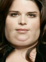 Neve Campbell photo