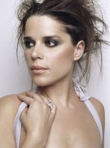 Neve Campbell