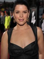 Neve Campbell