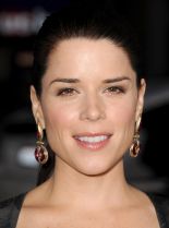 Neve Campbell