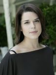 Neve Campbell