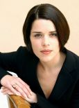 Neve Campbell