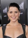 Neve Campbell