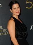 Neve Campbell