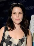 Neve Campbell