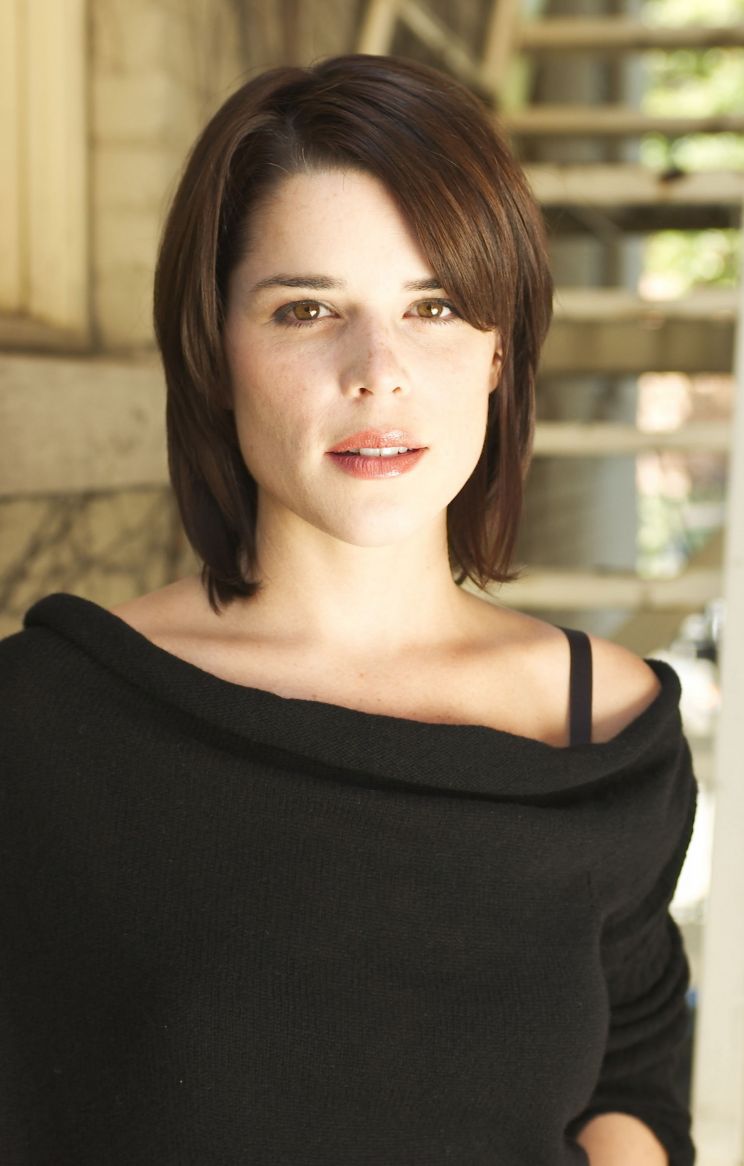 Neve Campbell