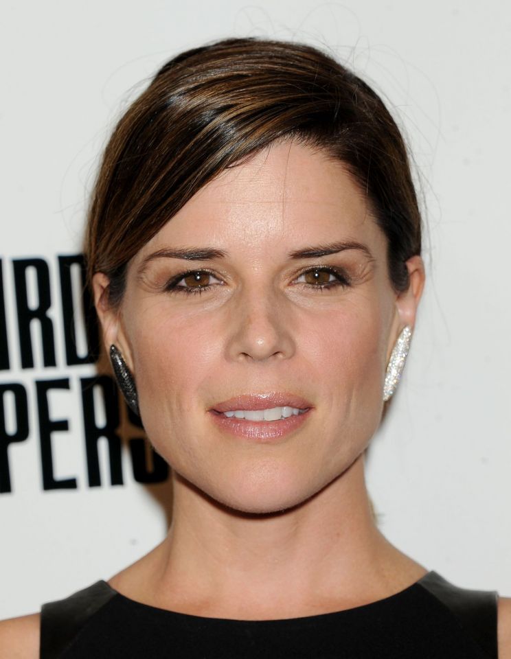 Neve Campbell