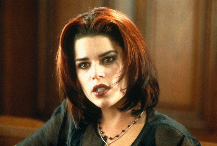 Neve Campbell