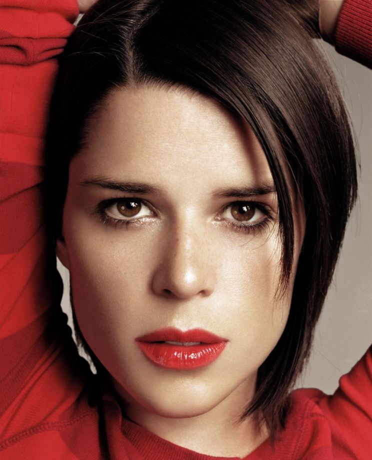 Neve Campbell