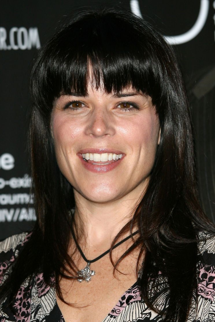 Neve Campbell