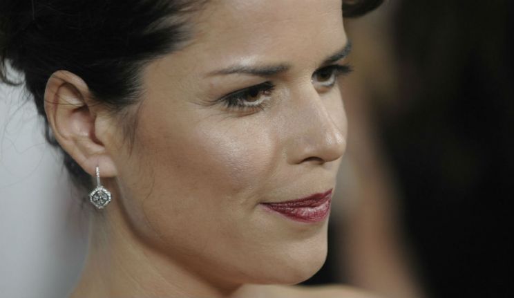 Neve Campbell