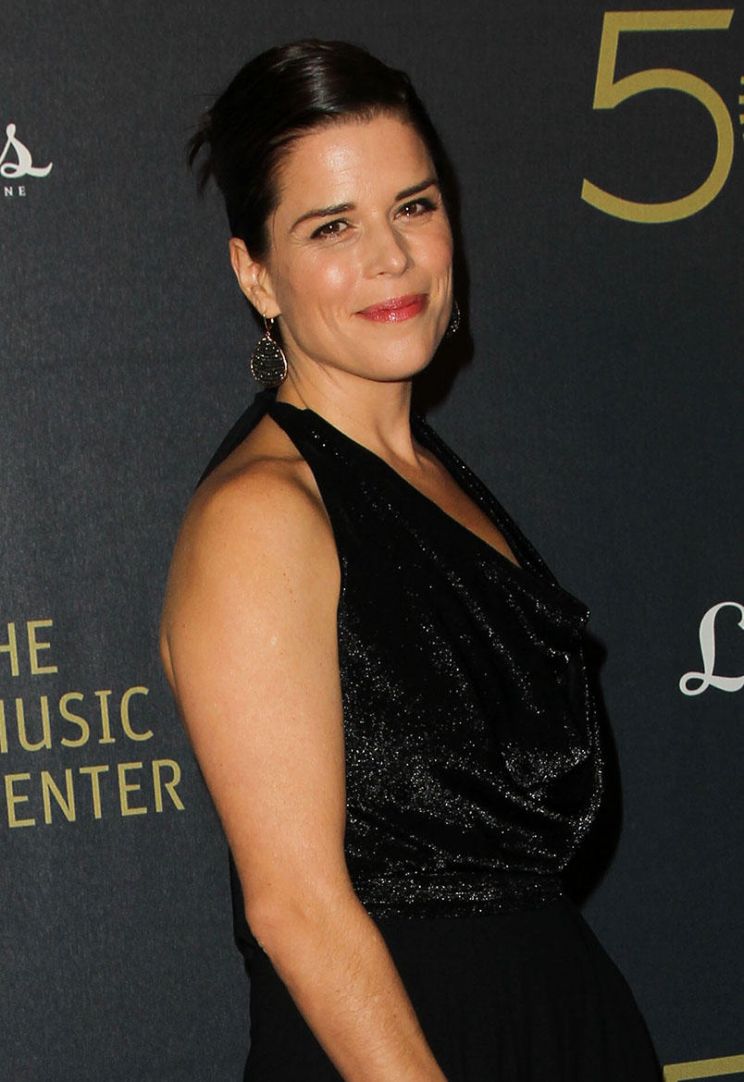 Neve Campbell