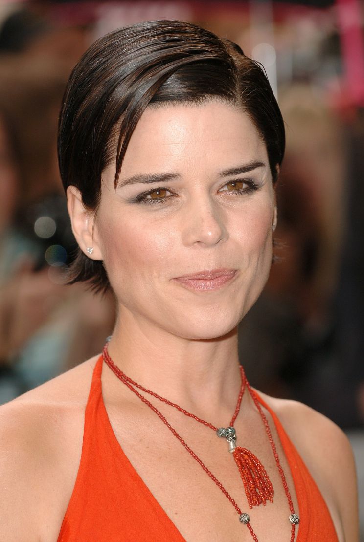 Neve Campbell