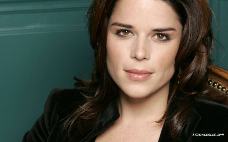 Neve Campbell