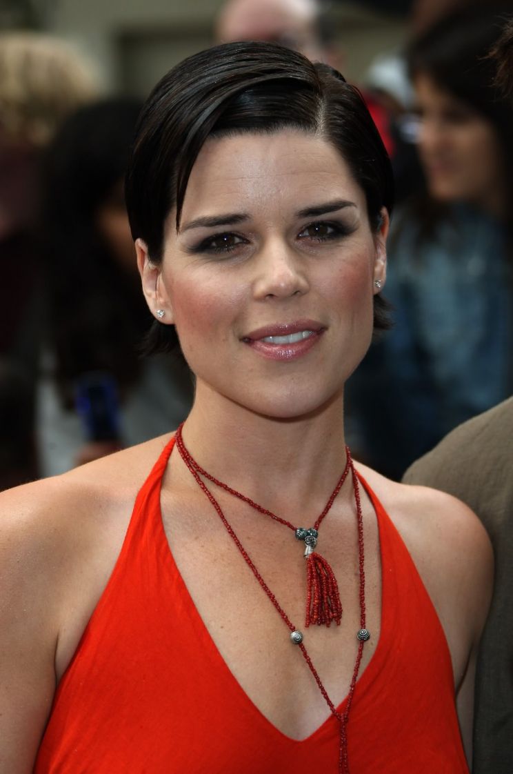 Neve Campbell