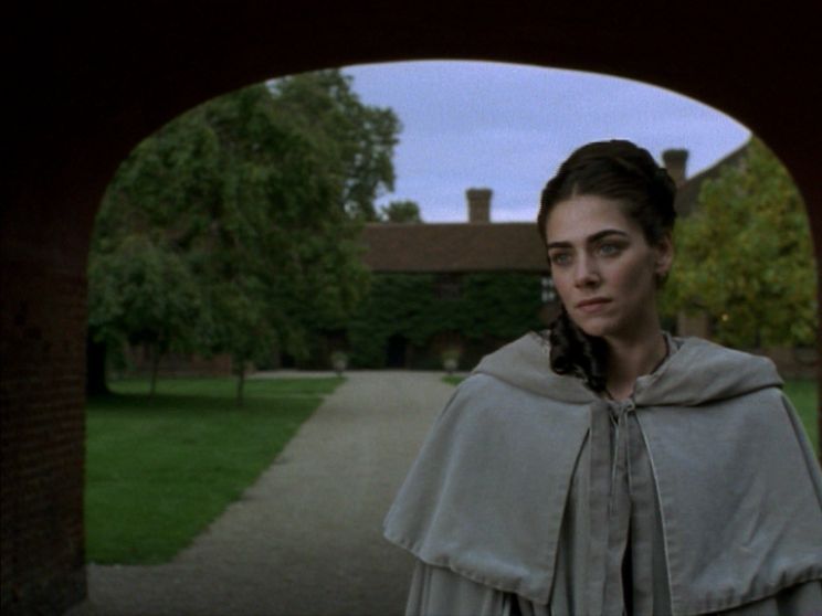 Neve McIntosh