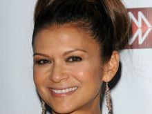 Nia Peeples