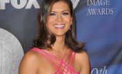 Nia Peeples