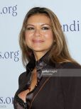 Nia Peeples