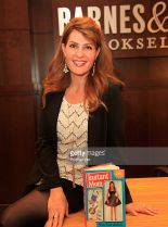Nia Vardalos