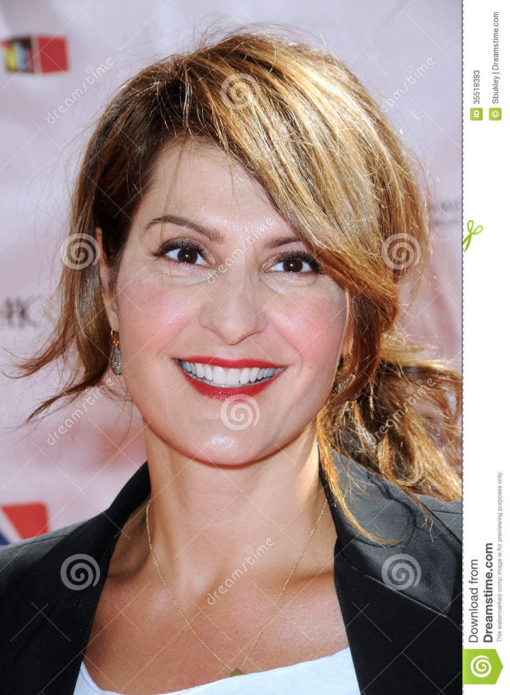 Nia Vardalos