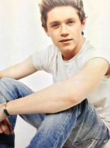 Niall Horan photo