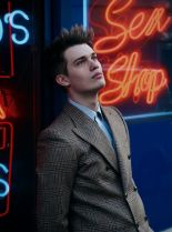 Nicholas Galitzine #685817 picture (Portrait Medium)