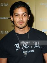 Nicholas Gonzalez photo