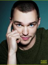 Nicholas Hoult