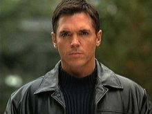 Nicholas Lea