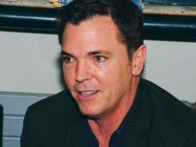 Nicholas Lea