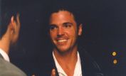 Nicholas Lea