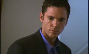 Nicholas Lea