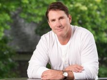 Nicholas Sparks