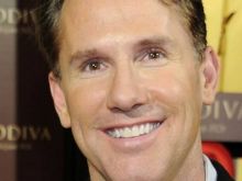 Nicholas Sparks
