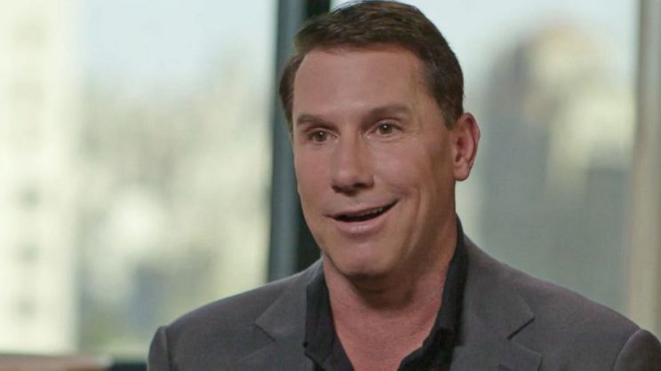 Nicholas Sparks