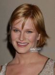 Nicholle Tom