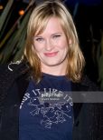 Nicholle Tom